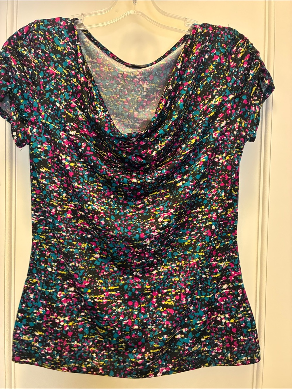 Tahari Arthur S. Levine Cowl Neck Abstract Paint Speckle Top Small TSTOP11